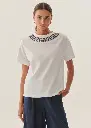 EXQUİSE YAKASI İŞLEME DETAYLI BİSİKLET YAKA BEYAZ REGULAR PAMUKLU T-SHIRT