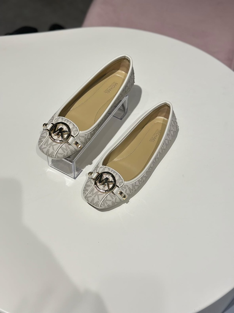 Michael Kors Krem Babet 37